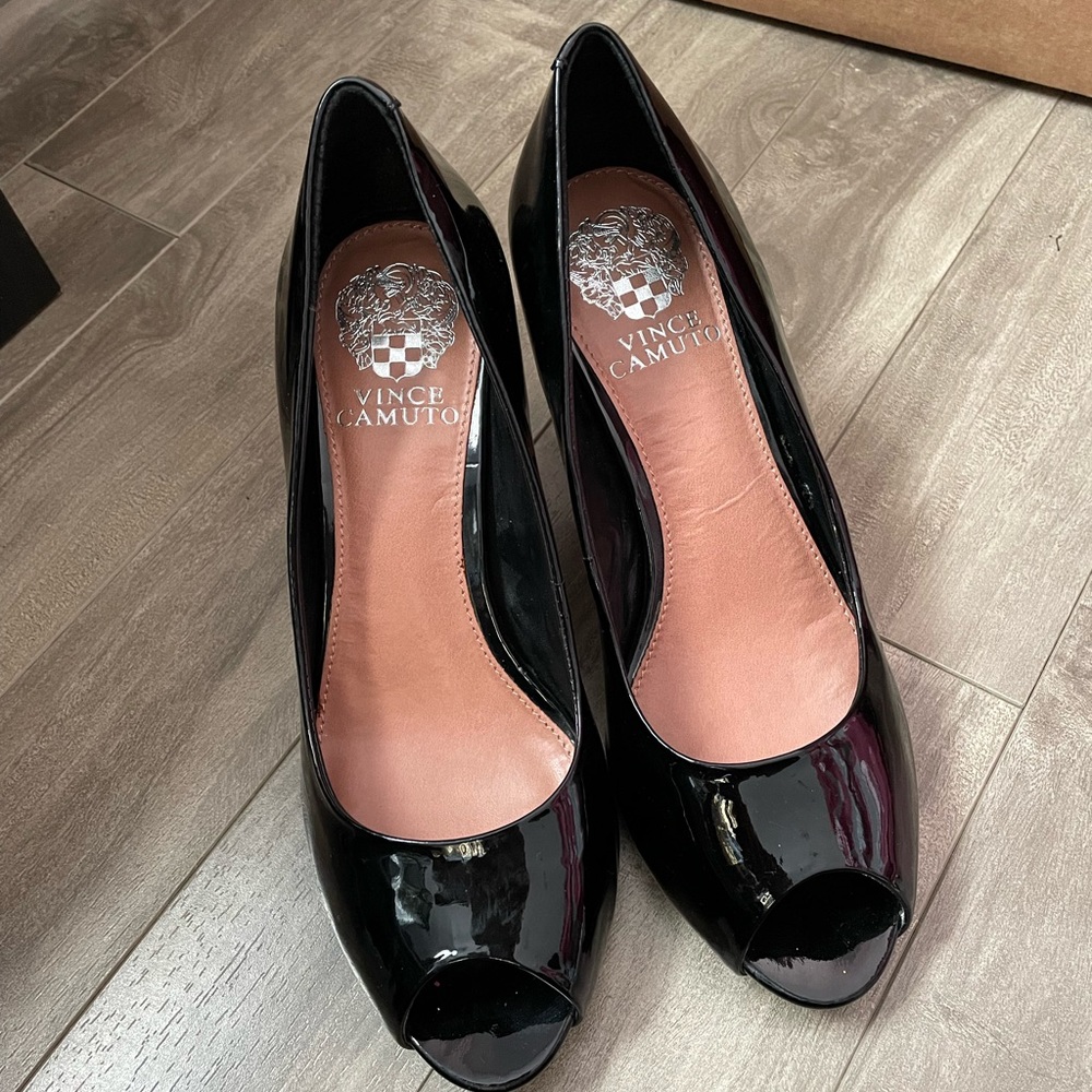 Vince Camuto peep toe heels